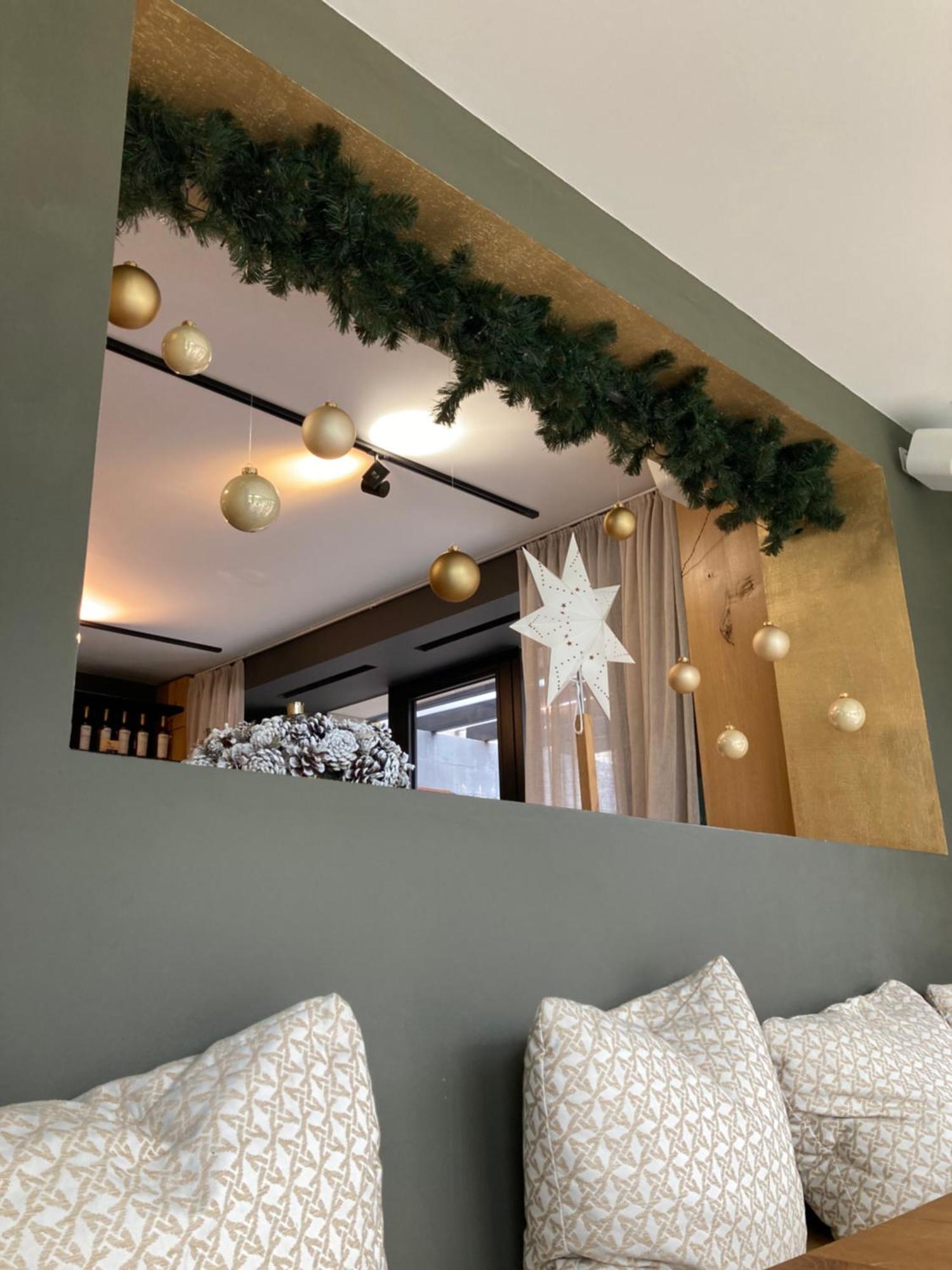קרלובי וארי Villa Bricola - Boutique Apartments מראה חיצוני תמונה